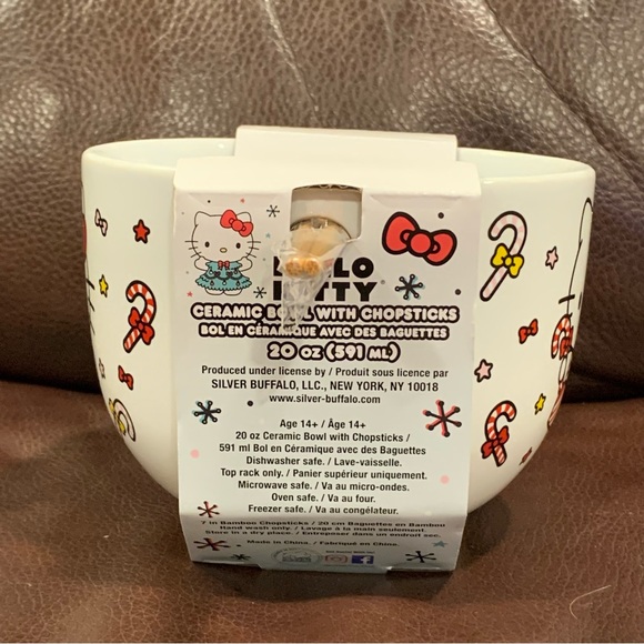 Hello Kitty Peppermint Candy Cane 20oz Ceramic Noodle Bowl & Chopstick Set - Picture 7 of 9